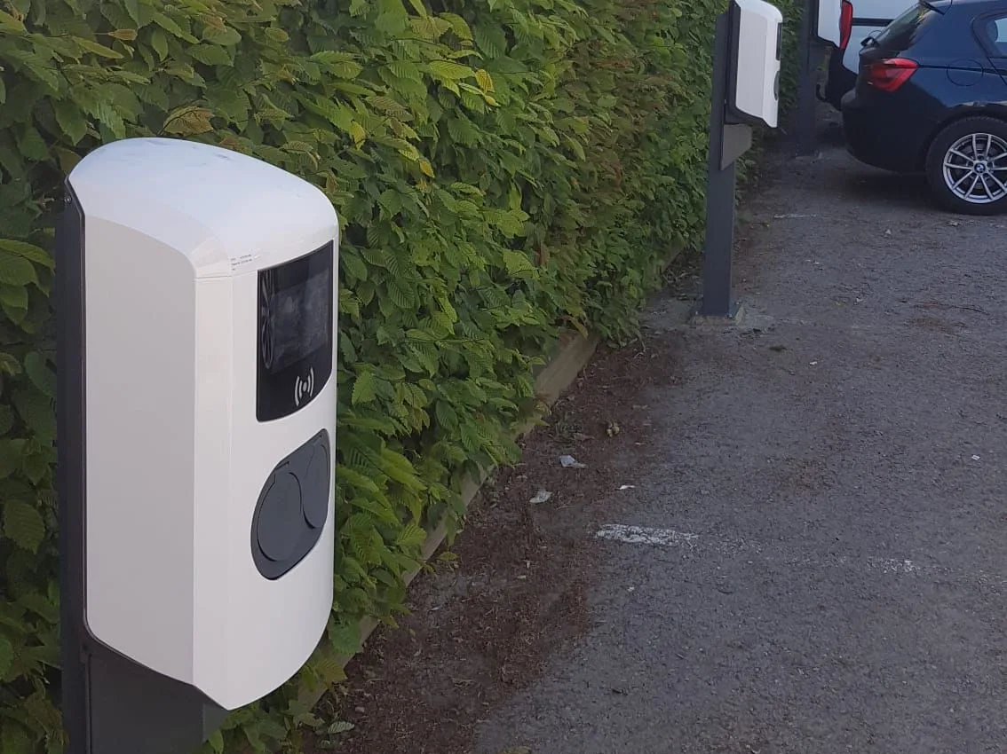 Bornes de recharge installées par JM Photovoltaïque